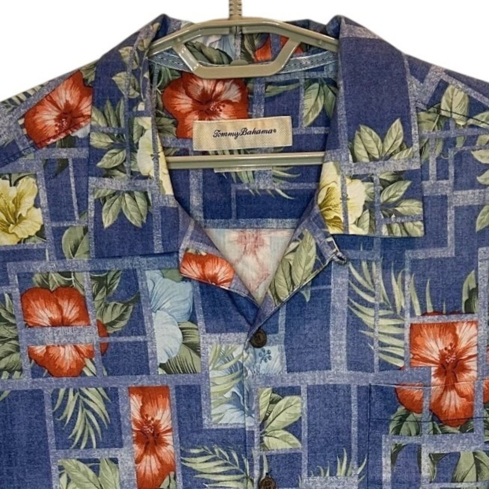 Tommy Bahama Shirt XL Men's Blue Silk Tropical Floral Hibiscus Short Sleeve Camp